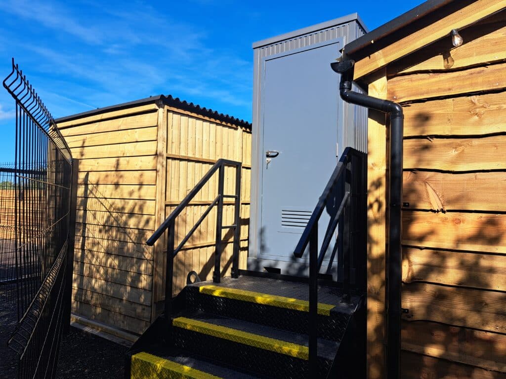 Toilet Facilities near dog wash